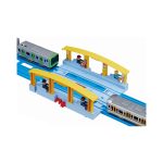 tomica-j-11-plaril-station-1-1.jpg